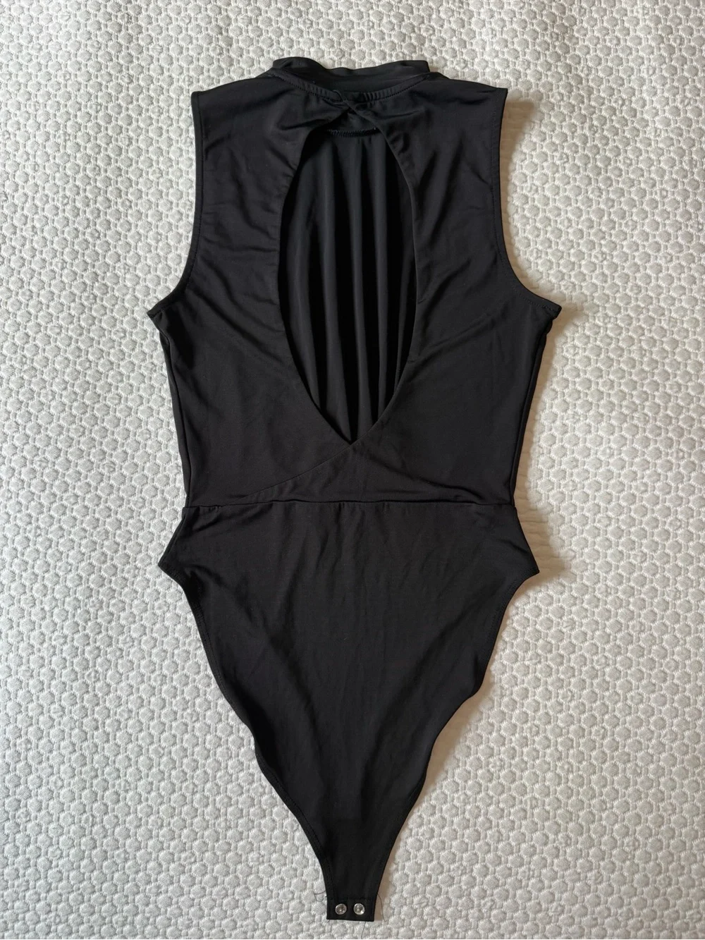 Forever 21 | Tops | Black Sleeveless Mock Neck Bodysuit With Open Back ...
